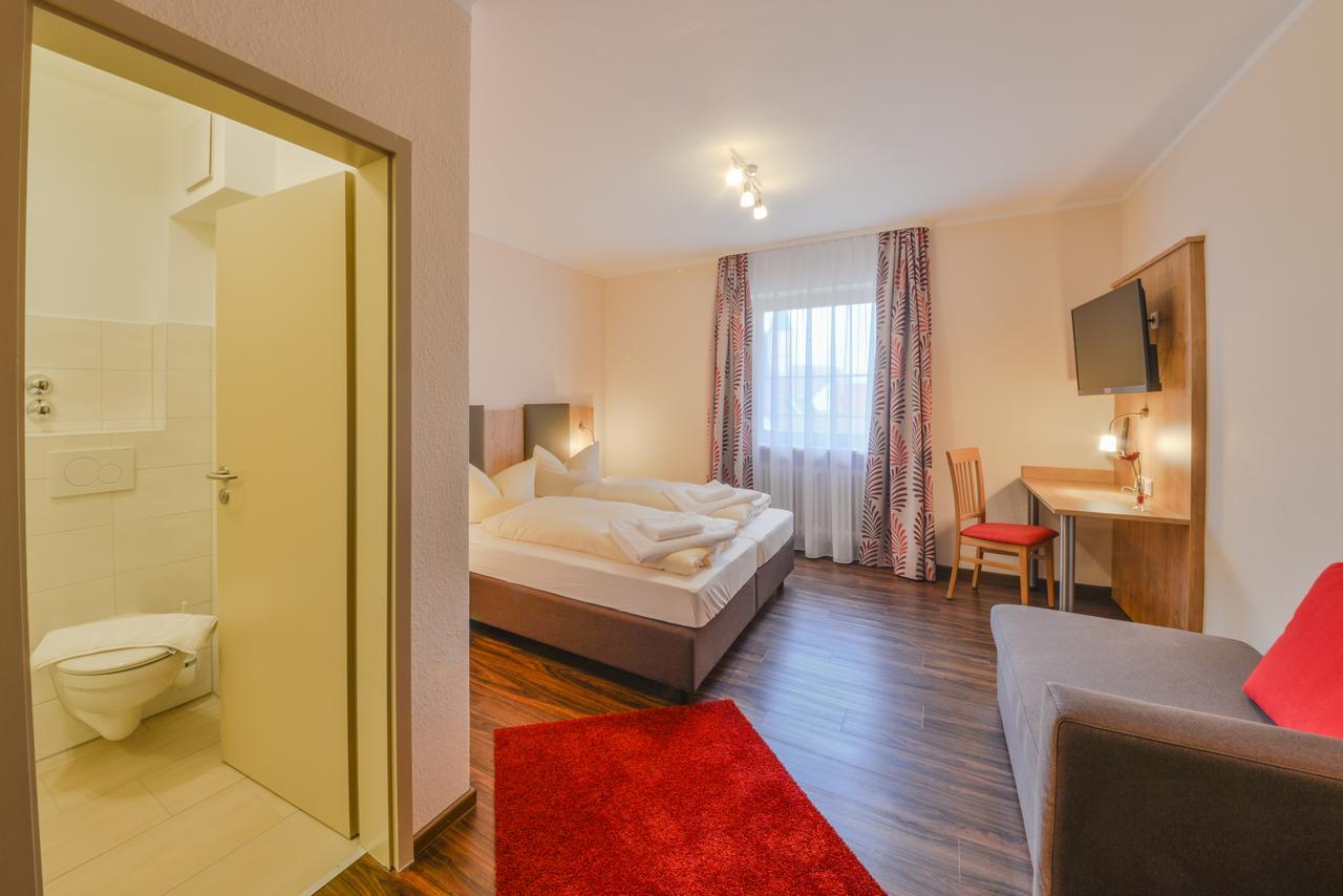 Hotel Gasthof Hainzinger Einsbach Экстерьер фото